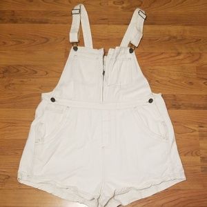 COTTON ON | Overall shorts, size 12